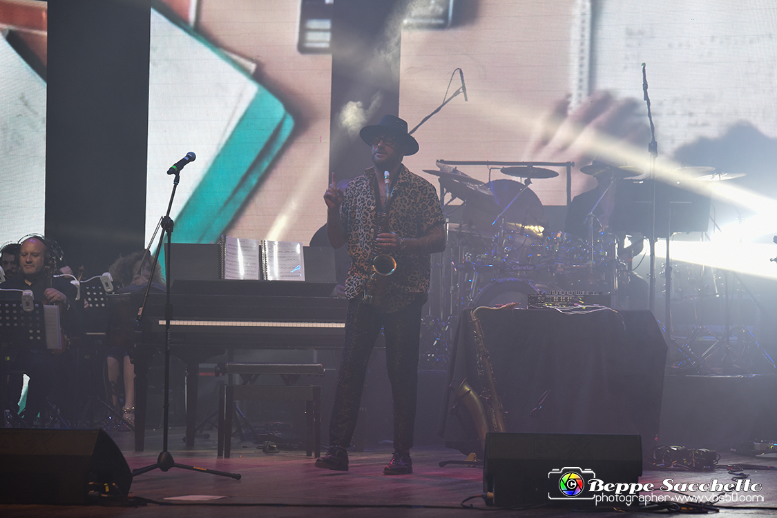 VBS_6312 - Concerto Jimmy Sax con The Symphonic Dance Orchestra.jpg